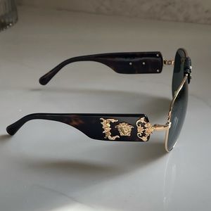 Medusa Head aviator sunglasses